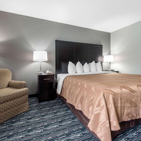 Quality Inn & Suites Brownsburg - Indianapolis West Esterno foto