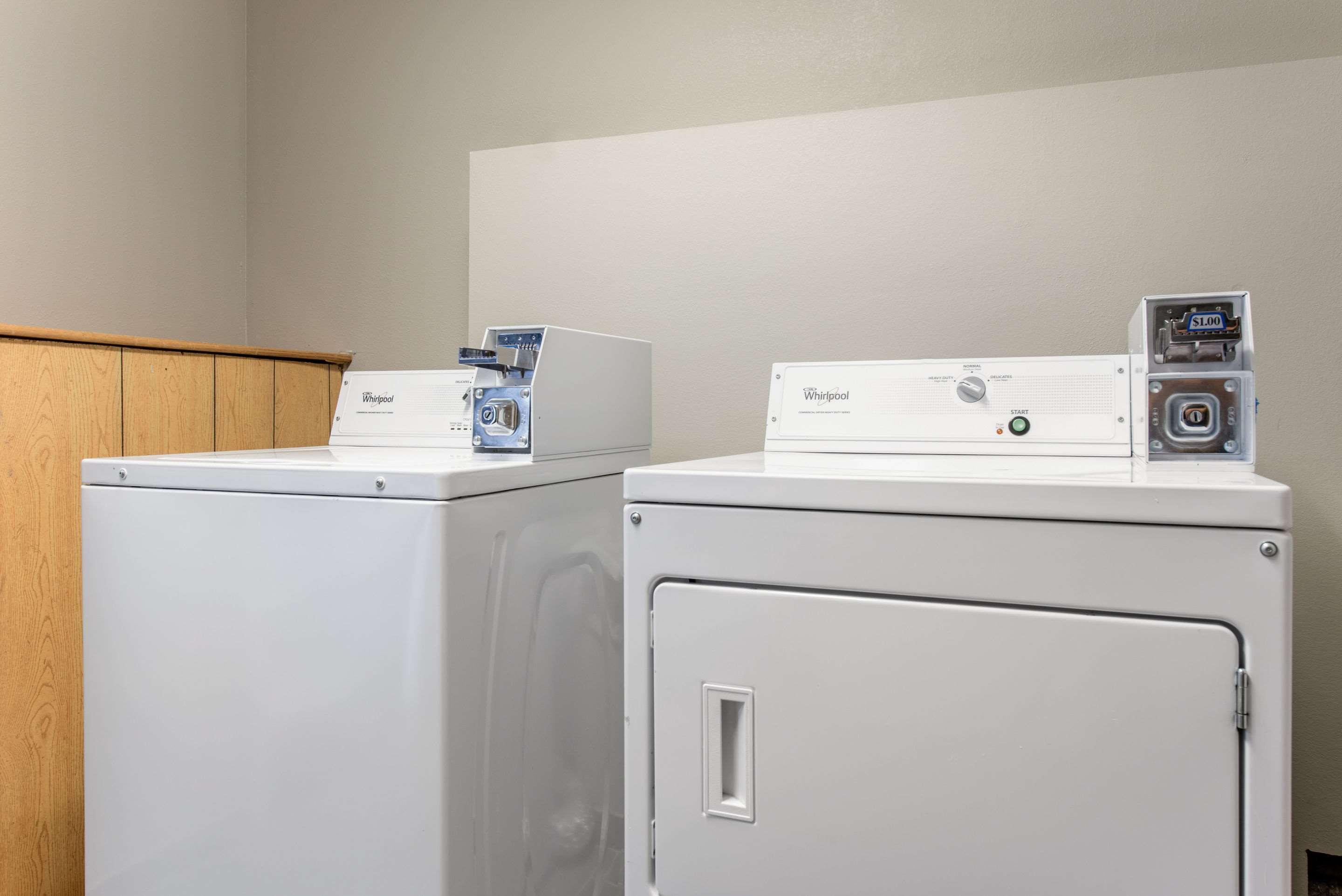 Quality Inn & Suites Brownsburg - Indianapolis West Esterno foto