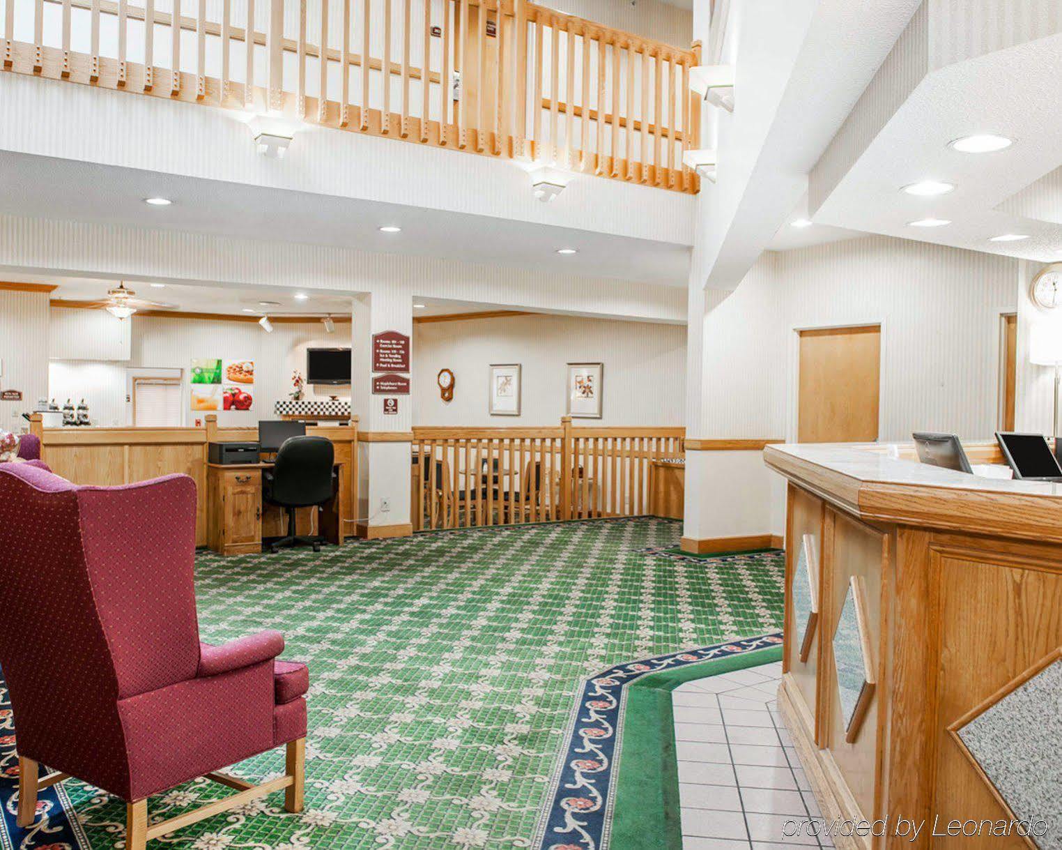 Quality Inn & Suites Brownsburg - Indianapolis West Esterno foto