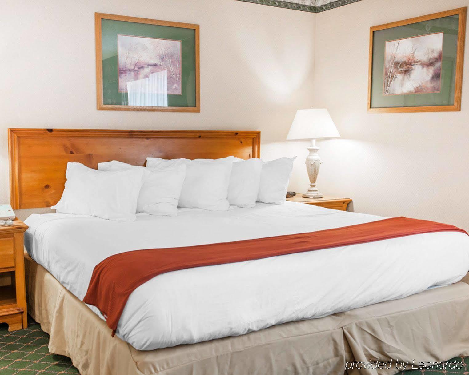 Quality Inn & Suites Brownsburg - Indianapolis West Esterno foto