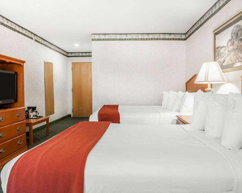 Quality Inn & Suites Brownsburg - Indianapolis West Camera foto